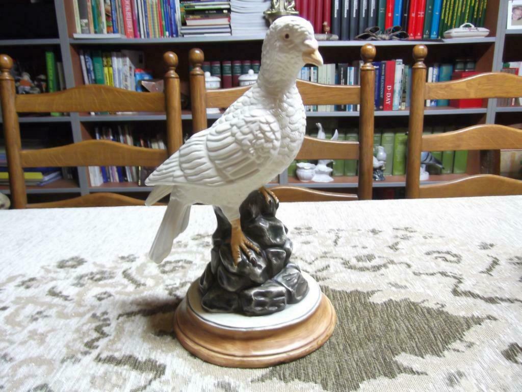 Mooie DUIF in Portugees handmade keramiek, Antiek en Kunst, Antiek | Keramiek en Aardewerk, Ophalen of Verzenden