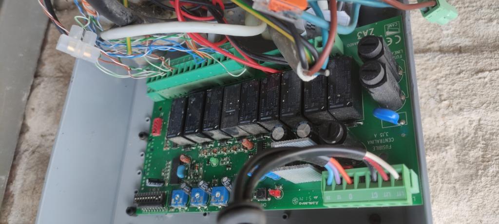 Herstelling automatisatie van alle poorten, Ophalen, Gebruikt
