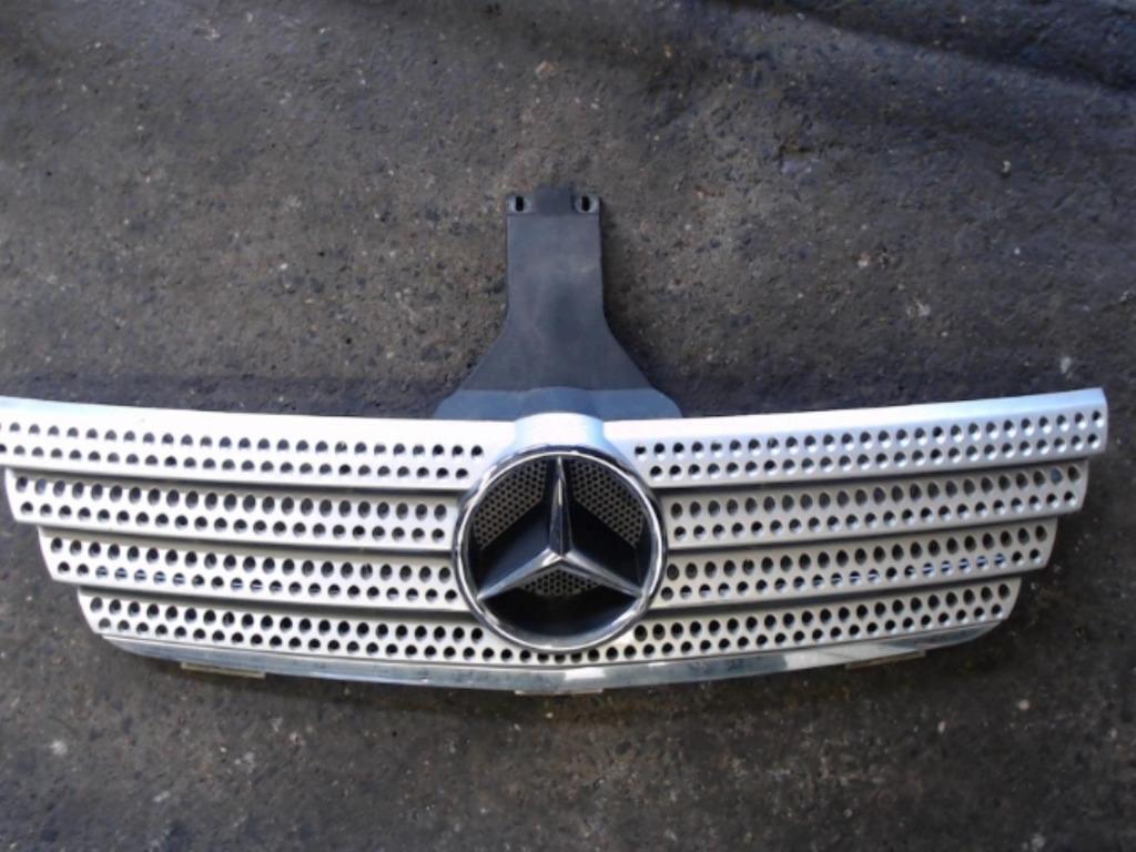 Calandre Mercedes classe C CL203 2004-2008 LP/13480, Enlèvement ou Envoi, Utilisé, Avant, Pare-chocs