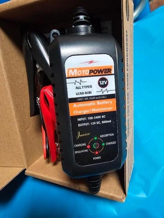 Battery charger 12v motoren nieuw ongebruikt, Ophalen