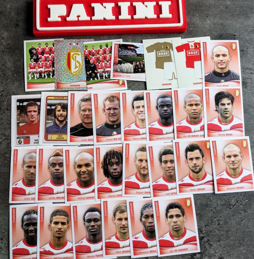 29X AUTOCOLLANTS PANINI FOOTBALL 2010 : STANDARD CL, Hobby & Loisirs créatifs, Autocollants & Images, Neuf, Envoi