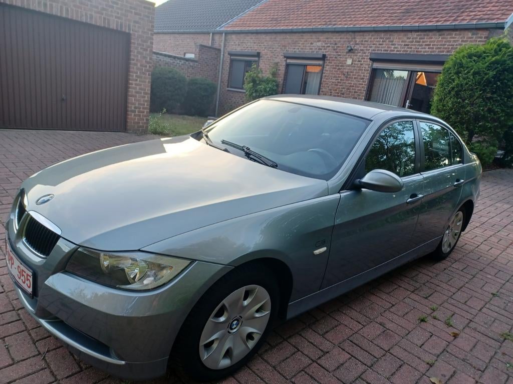 BMW 318 13/12/2005, Autos, Particulier, Essence, Achat
