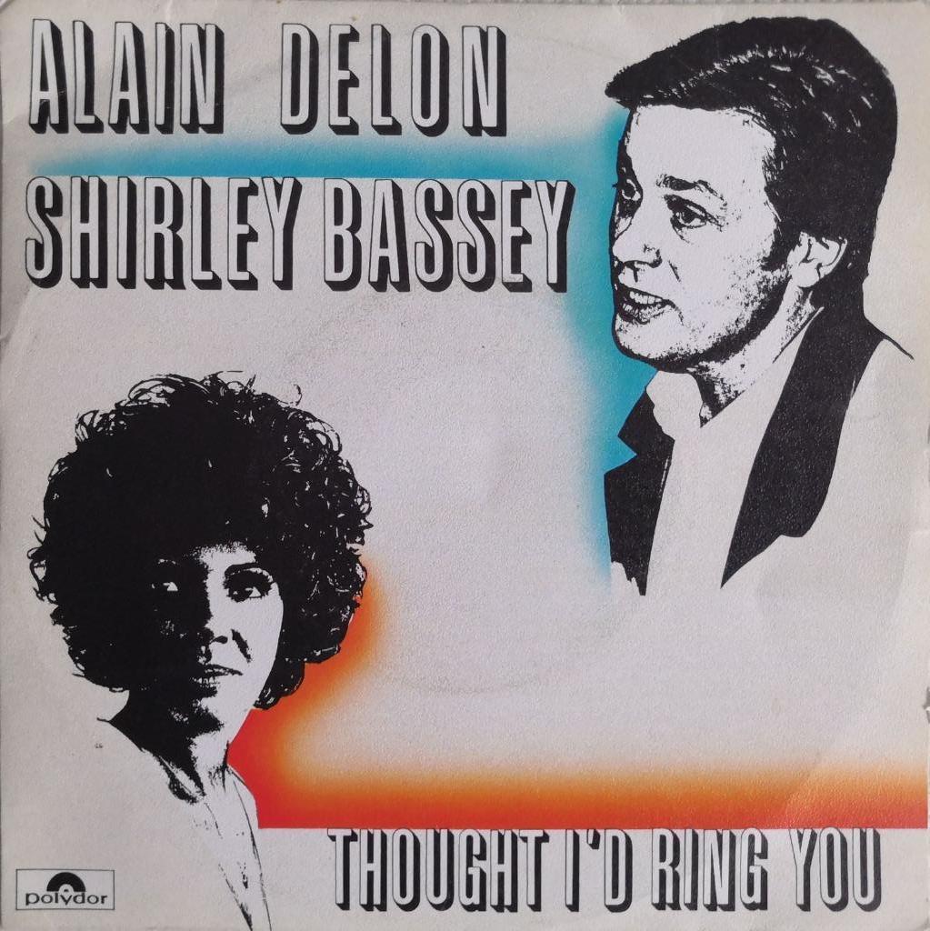 SHIRLEY BASSEY & ALAIN DELON - Thought I'd ring you (single), CD & DVD, Vinyles Singles, Comme neuf, Single, Pop, 7 pouces, Enlèvement ou Envoi