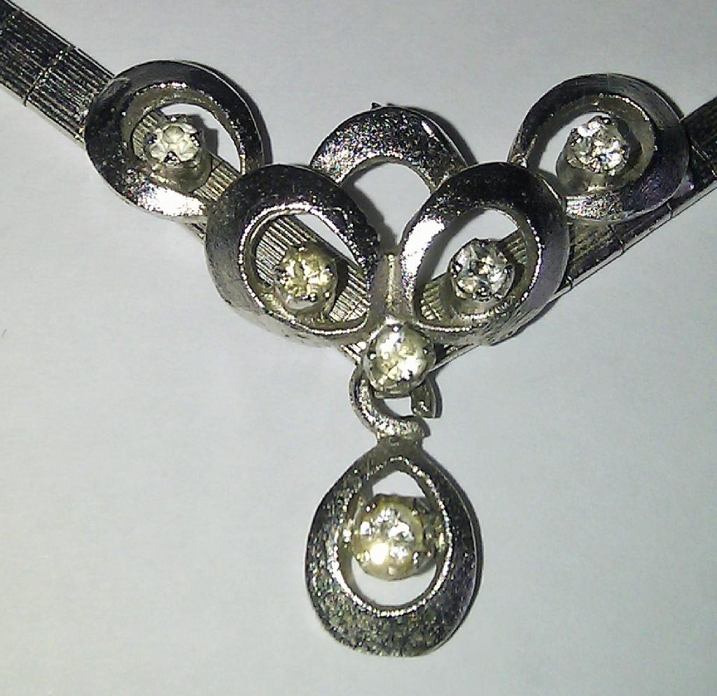 Collier argent .835, pendentif 6 Swarovski ** COMME NEUF **, Enlèvement ou Envoi, Comme neuf, Avec pendentif, Argent