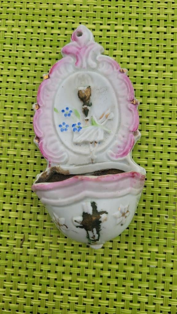 Bénitier ancien en biscuit/ antiquité, Envoi