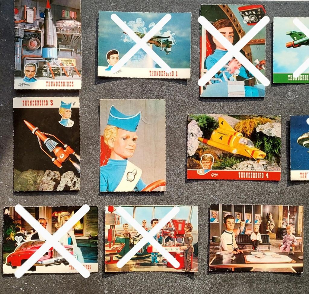 Carte postale Thunderbirds (5 pièces, également vendues sépa, Collections, Envoi, Neuf