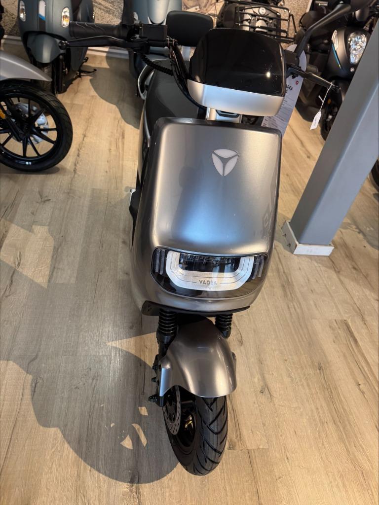 Trottinette Yadea, Neuf, Autres modèles, Enlèvement, Classe A (25 km/h)