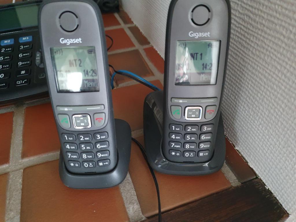 Vaste telefonie ( 2 stuks), Ophalen, Gebruikt, Bakeliet