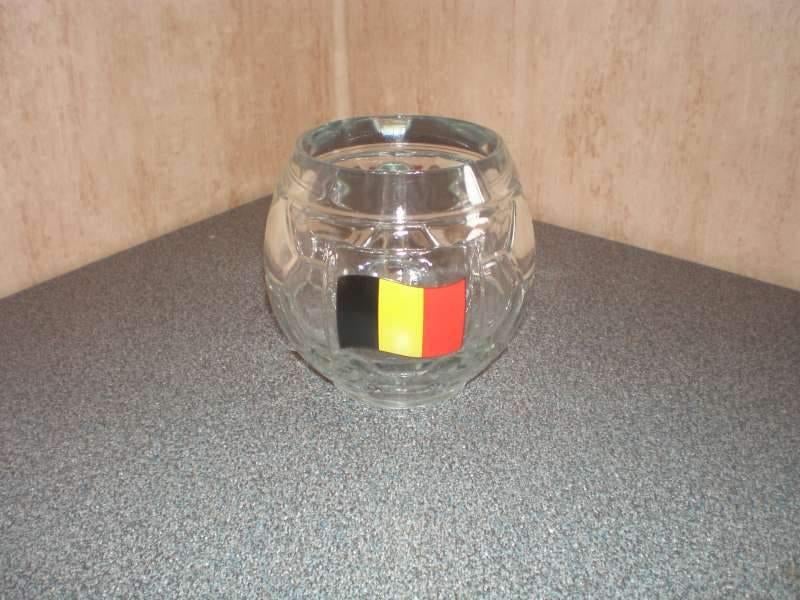 Bierglas met Belgische vlag, Verzamelen, Ophalen of Verzenden, Zo goed als nieuw, Bierglas