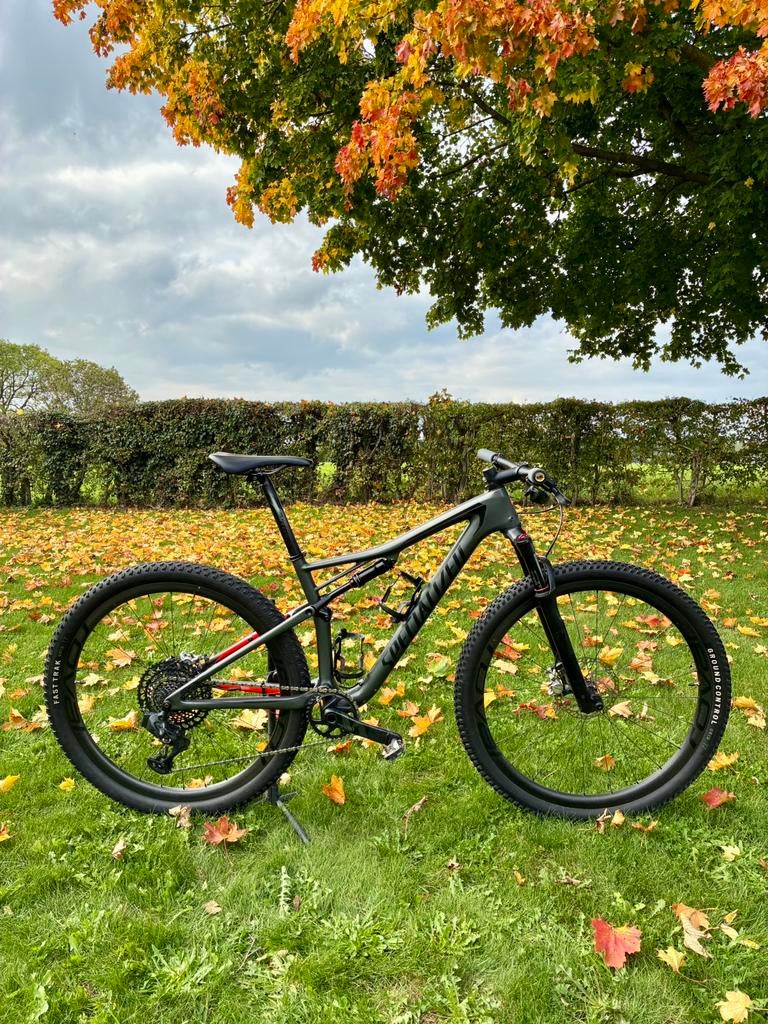 Specialized Epic Médium, Enlèvement, Comme neuf