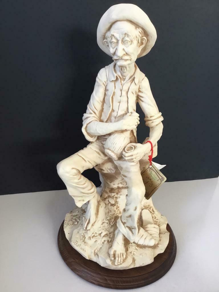 Statue Capodimonte B.Auro signée sur socle (6 kg), Enlèvement ou Envoi