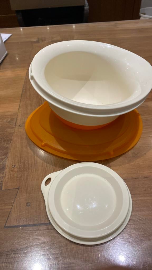 Tupperware mixerkom 1,5 l. Oranje/wit  20€., Enlèvement, Blanc