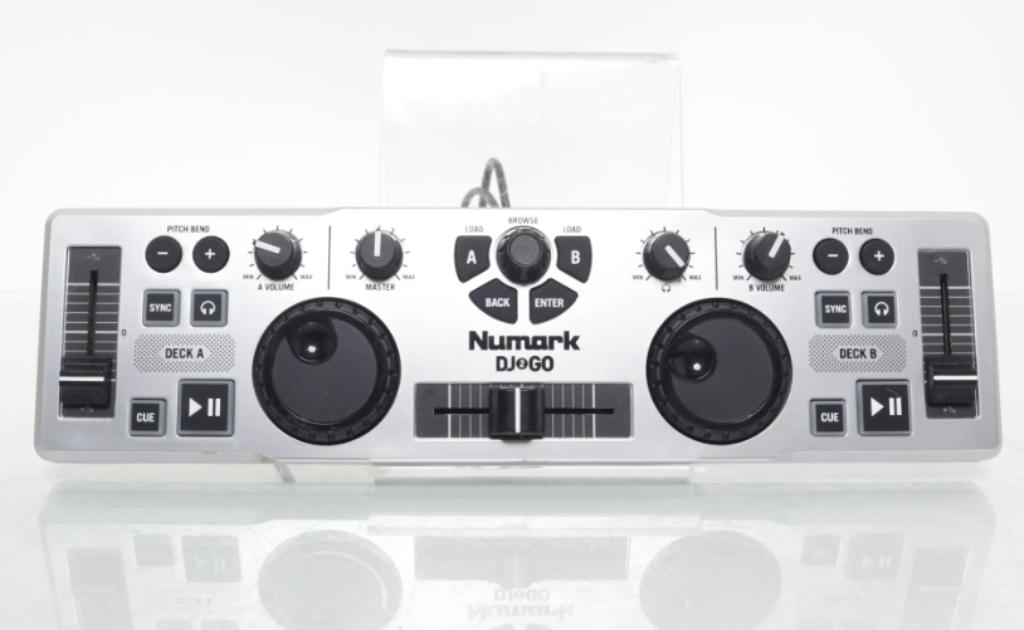 Numark DJ2GO - Mixtafel, Enlèvement, Utilisé, DJ-Set, Numark