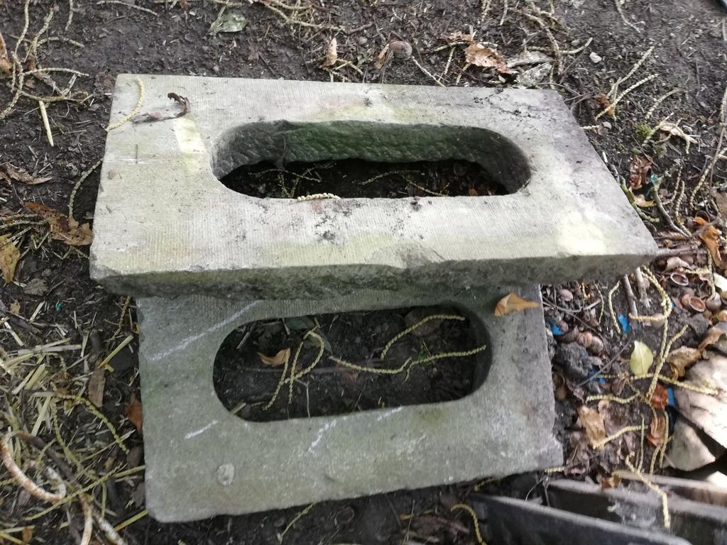 2 soupirails en pierre pour façade, Enlèvement ou Envoi, Comme neuf