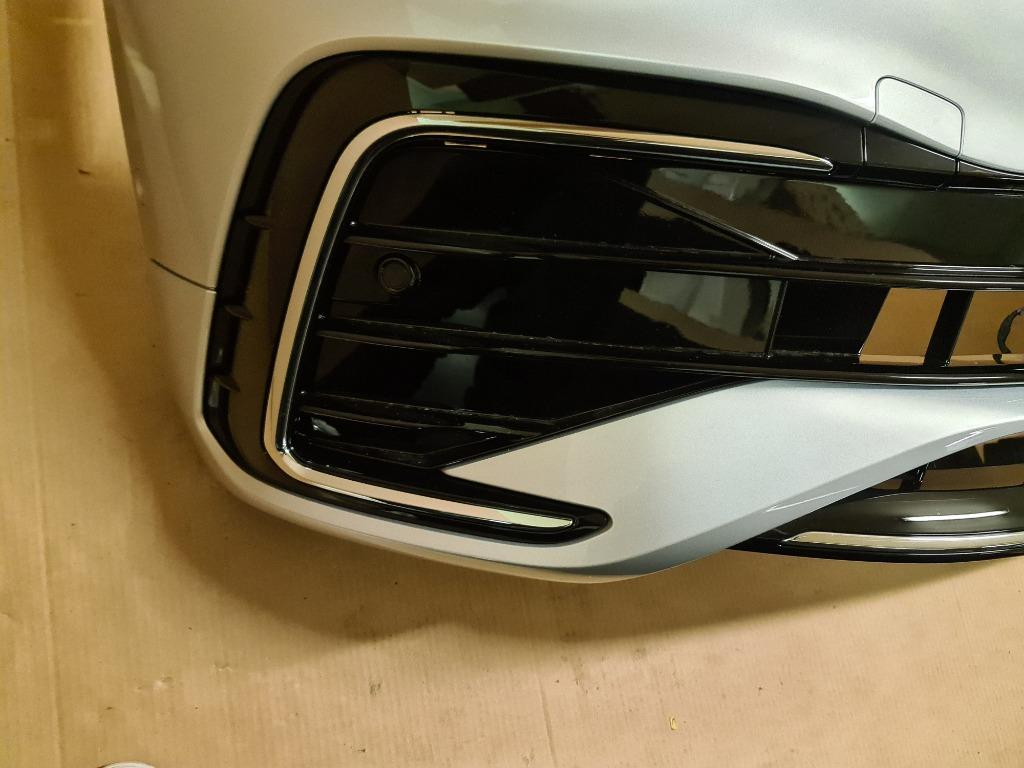 5NA853677Q Tiguan R-line bumper tiguan r-line voorbumper, Gebruikt, Ophalen of Verzenden, Bumper, Volkswagen