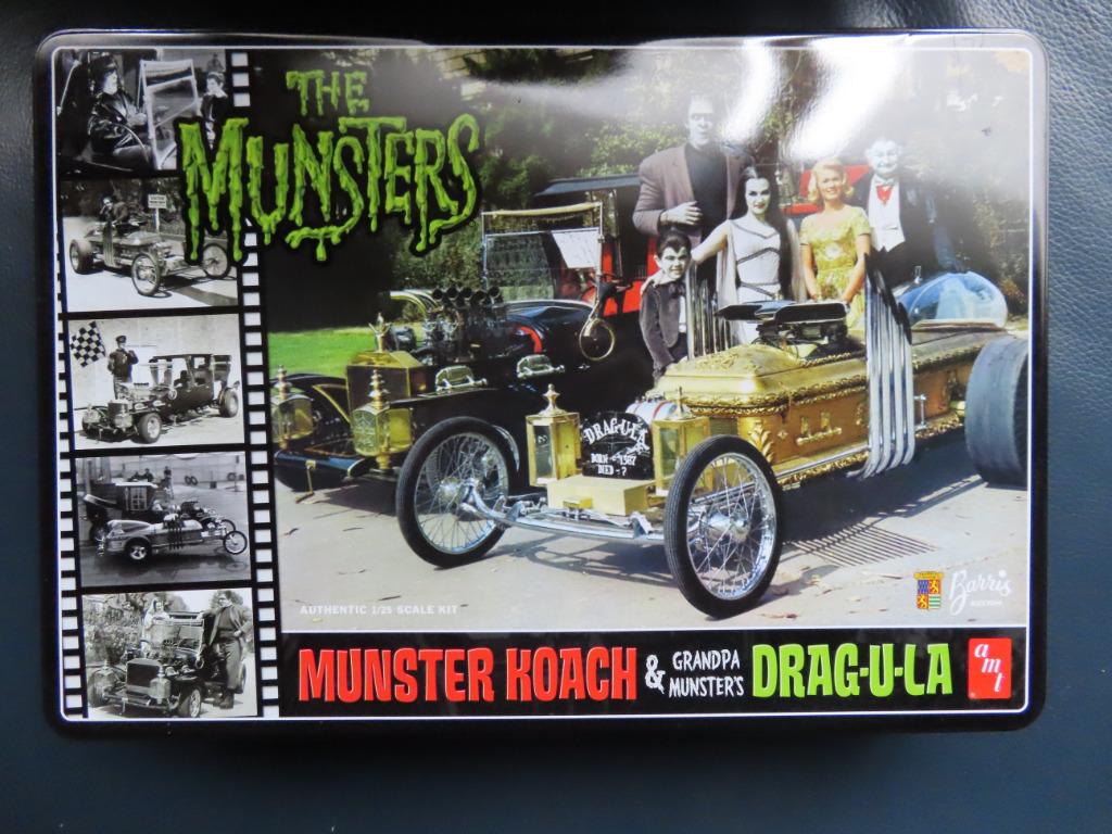AMT Munster Koach & Drag-U-La Special Edition, Overige merken, Auto, Groter dan 1:32, Nieuw