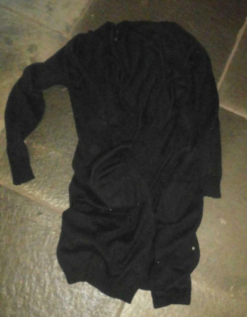 [4373] lange zwarte trui amisu medium, Kleding | Dames, Maat 38/40 (M), Zwart, Ophalen of Verzenden, Gedragen