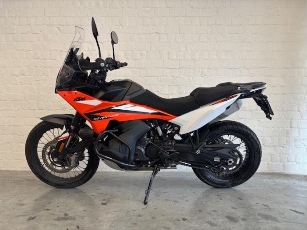 KTM 890 Adventure, Motoren, 2 cilinders, 890 cc, Motorrijbewijs A, Bedrijf