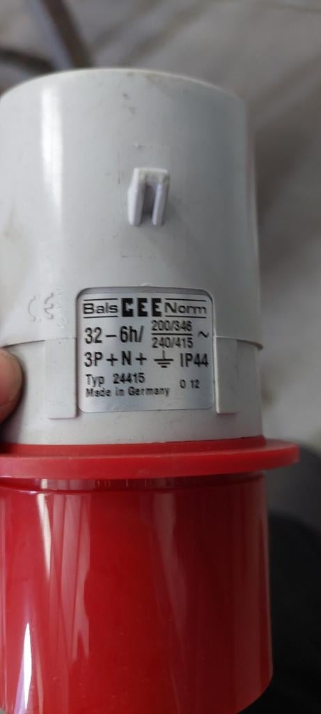 3 Bals CEE krachtstroom stekker – 32A / 400V (IP44), Ophalen, Stekker