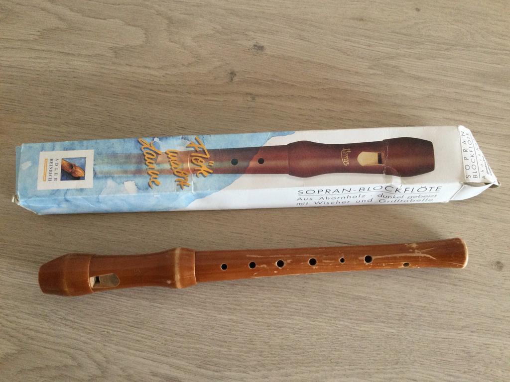 2 Houten Venus blokfluiten - 8 € per stuk., Ophalen of Verzenden, Gebruikt