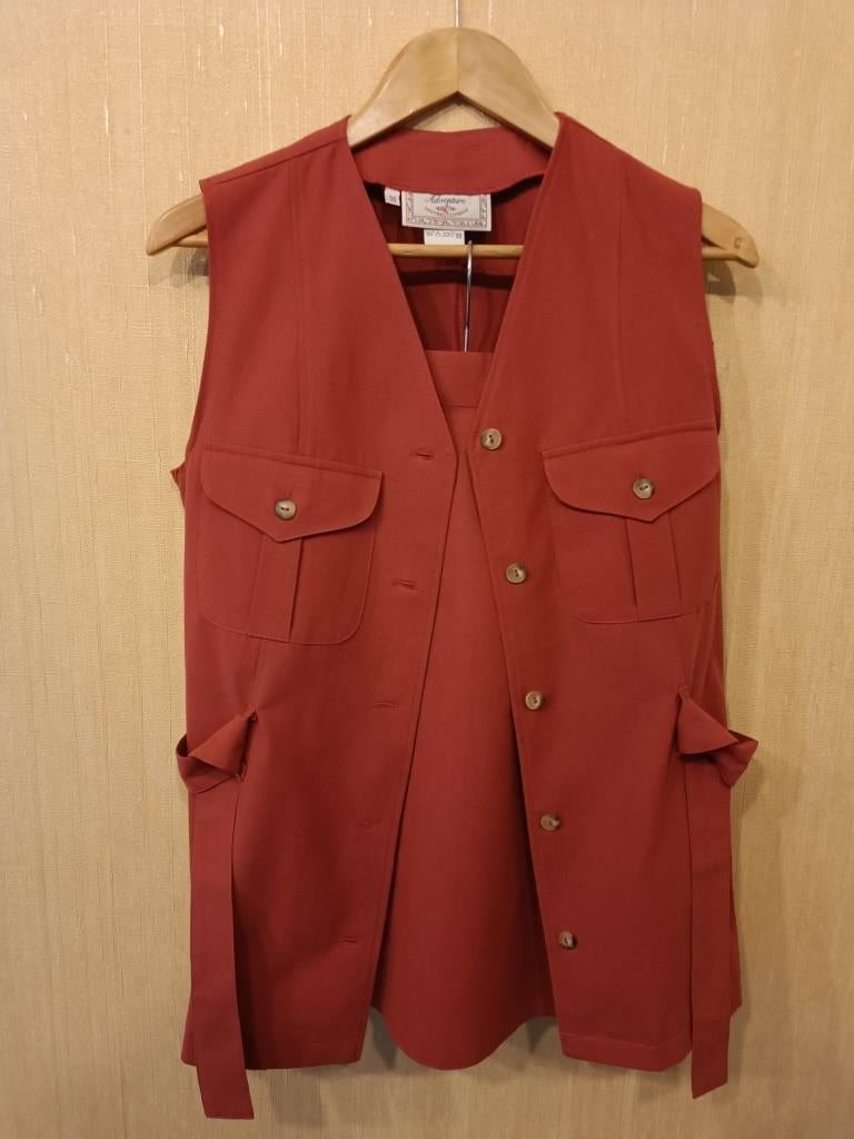 Tailleur veste et jupe bordeaux - ANYWHERE - Taille M, Taille 38/40 (M), Enlèvement, Porté, Costume ou Complet