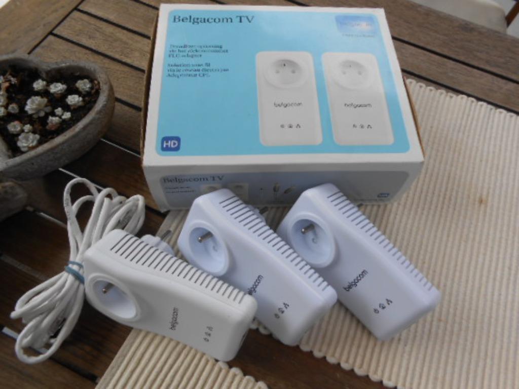 Fournisseurs Internet Belgacom 3x, Informatique & Logiciels, Enlèvement ou Envoi, Utilisé