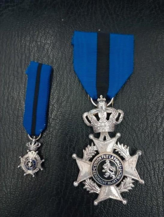 Médaille et mignonette militaires belges, Collections, Enlèvement ou Envoi