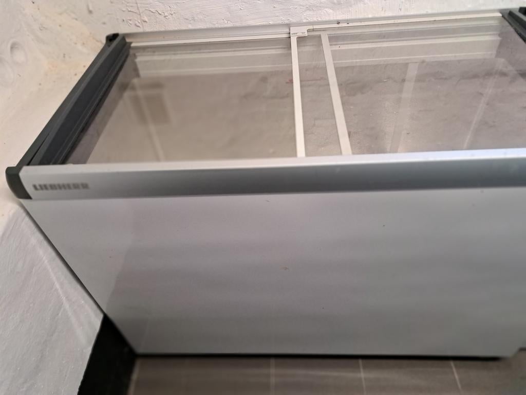 Diepvries Liebherr, Enlèvement