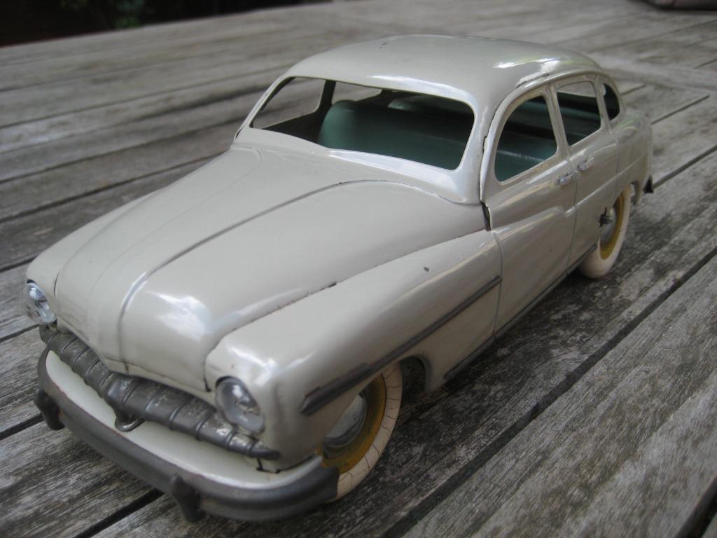 JRD FORD VEDETTE MECANIQUE AVEC PHARES ELECTRIQUES, Enlèvement ou Envoi, Utilisé, Voiture, Autres marques