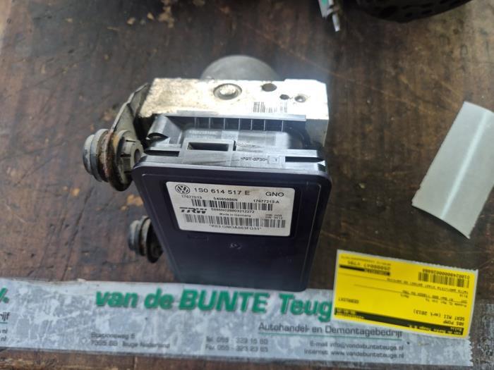 Pompe ABS d'un Seat Mii, -, 3 mois de garantie, Utilisé, -