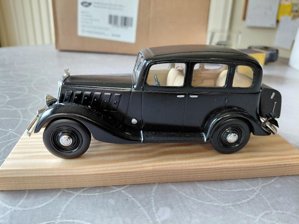 Minerva M4 1933-34 1:24, Enlèvement ou Envoi, Comme neuf, Voiture, Autres marques