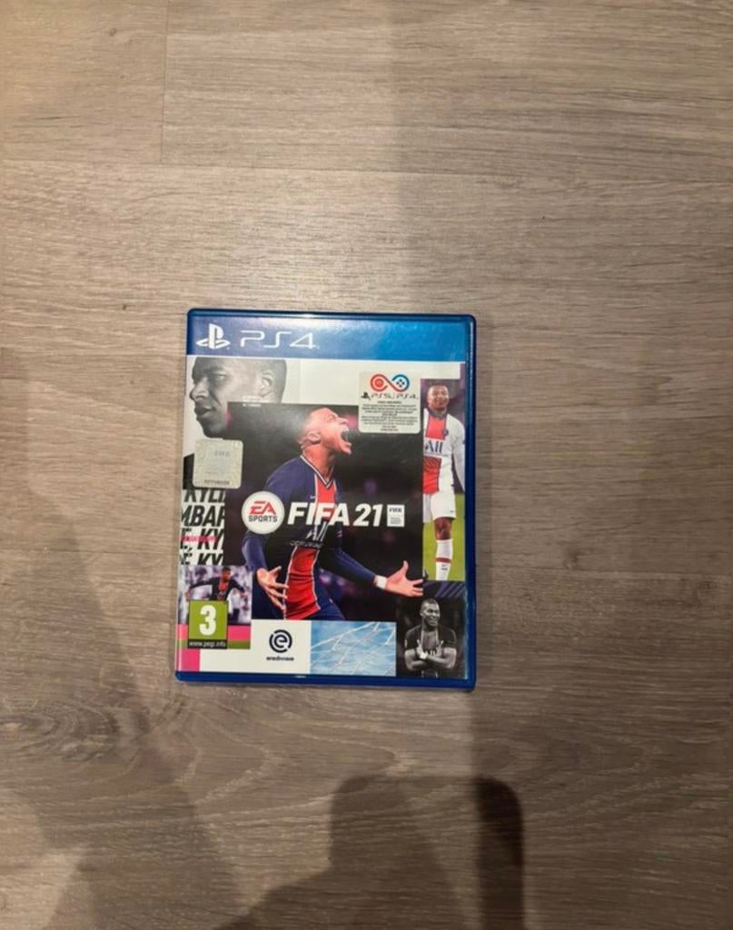 Fifa 21 PS4, Games en Spelcomputers, Games | Sony PlayStation Vita, Online, Verzenden, Zo goed als nieuw, 3 spelers of meer