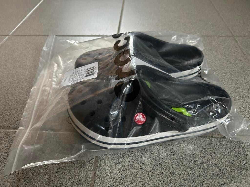 Crocs, Ophalen, Nieuw