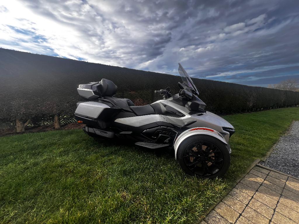 Canam Spyder, Motoren, 1330 cc, 3 cilinders, Meer dan 35 kW