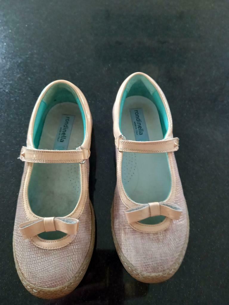 Rondinella schoenen maat 32, Enfants & Bébés, Vêtements enfant | Chaussures & Chaussettes, Enlèvement ou Envoi, Chaussures, Fille