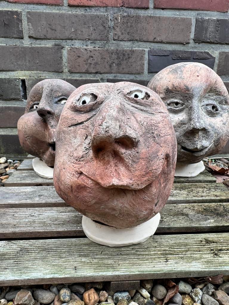 3 unieke terra cotta / klei hoofden, Ophalen of Verzenden