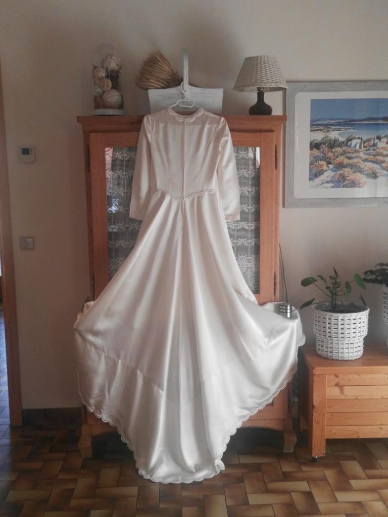 Robe Vintage Mariage 71, Taille 38/40 (M), Enlèvement, Porté, Blanc