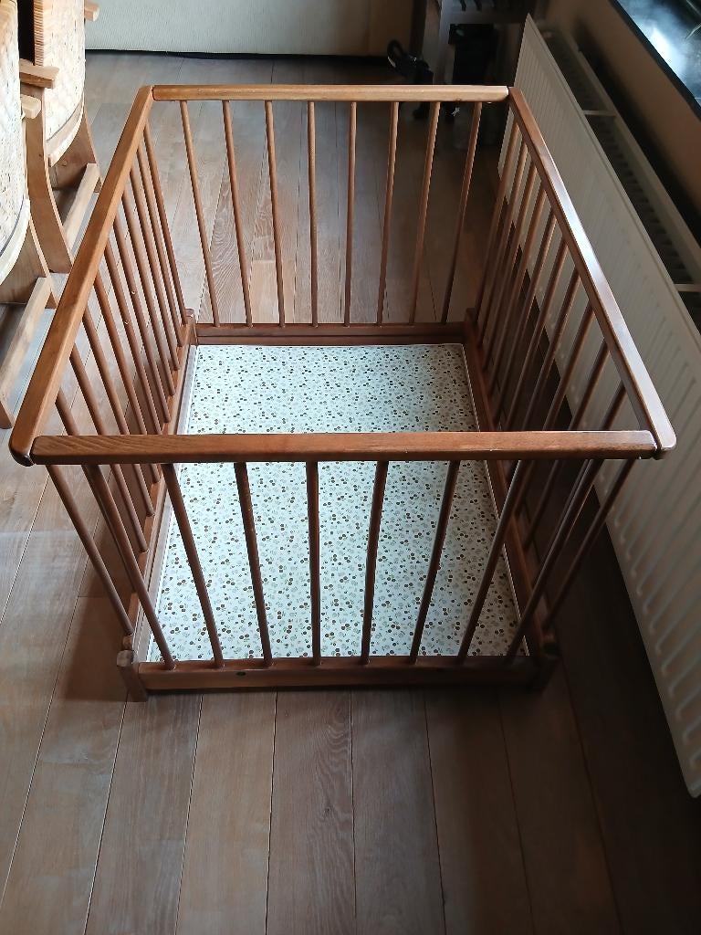 vintage houten babypark, Kinderen en Baby's, Ophalen, Gebruikt, Rechthoekig, In hoogte verstelbaar