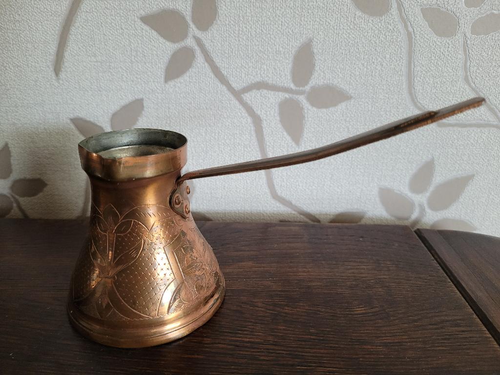 Koperen koffiepotje, Enlèvement, Cuivre
