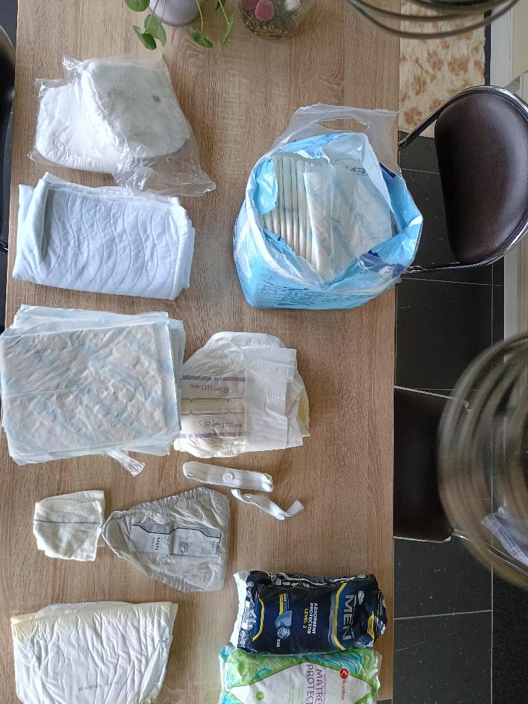 incontinentie materiaal volwassene, Ophalen, Nieuw
