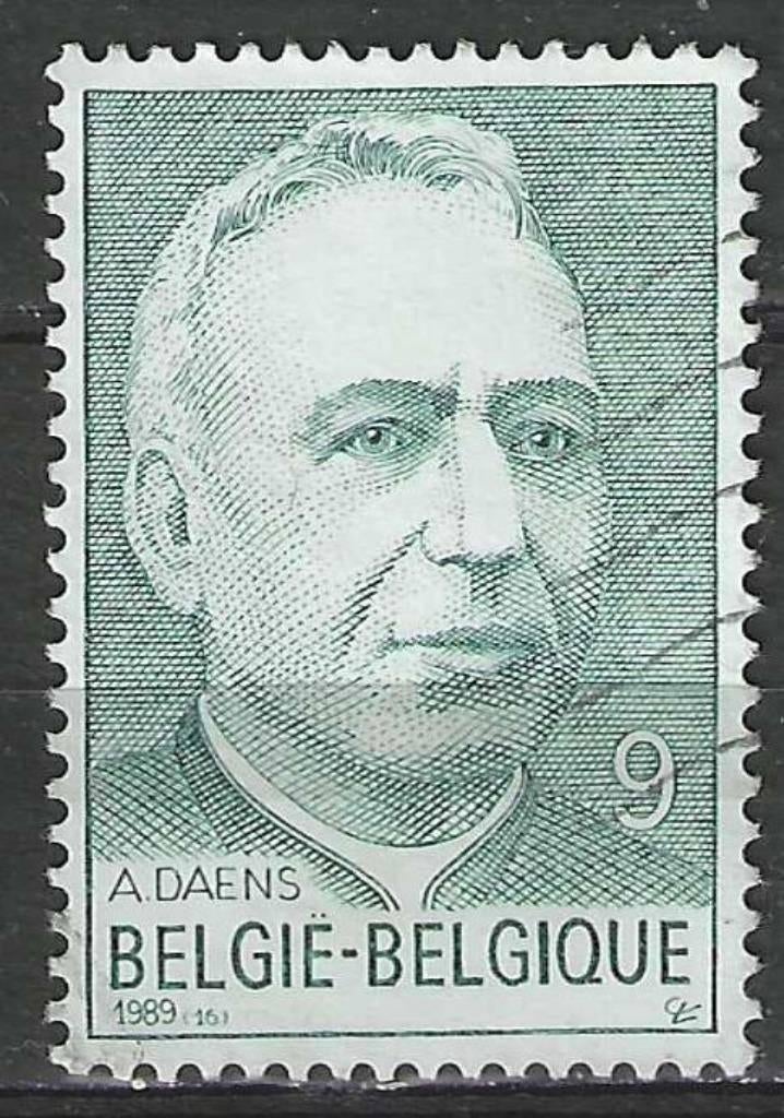 Belgie 1989 - Yvert 2347 /OBP 2348 - Priester Daens (ST), Postzegels en Munten, Verzenden, Gestempeld, Gestempeld