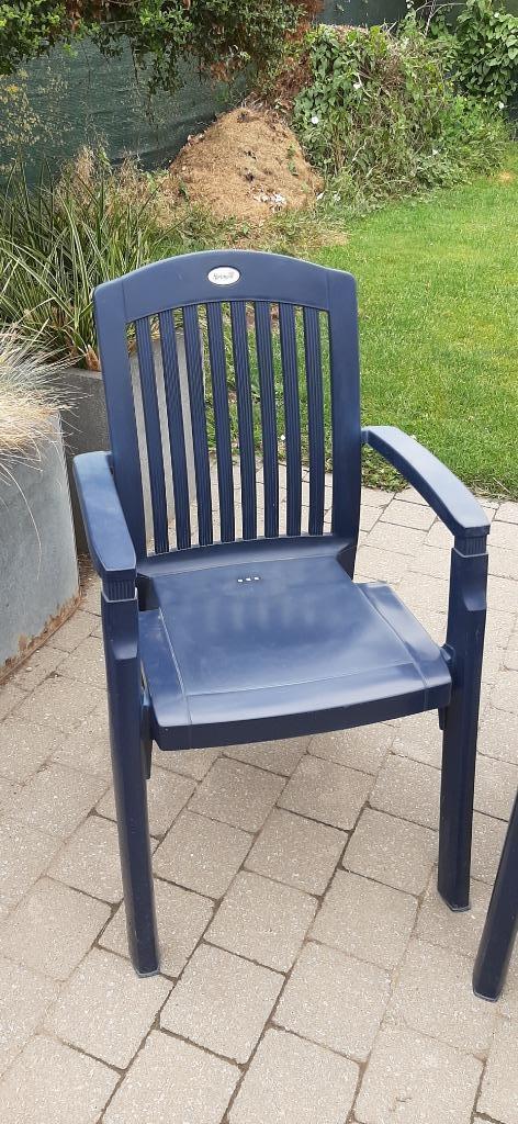 Tuinstoelen, Ophalen