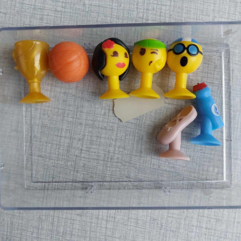 emojis van de Aldi jaar 2023 à €0.50 stuk, Aldi, Ophalen