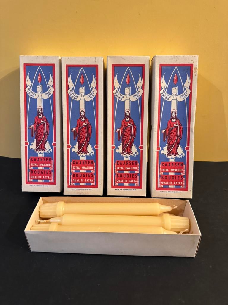 4 doosjes religieuze kaarsen, Ophalen of Verzenden
