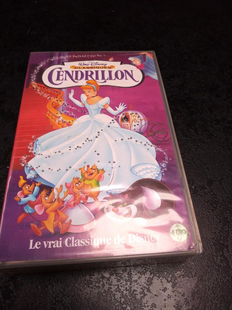 Walt Disney Cinderella VHS-tape, Verzamelen, Ophalen of Verzenden