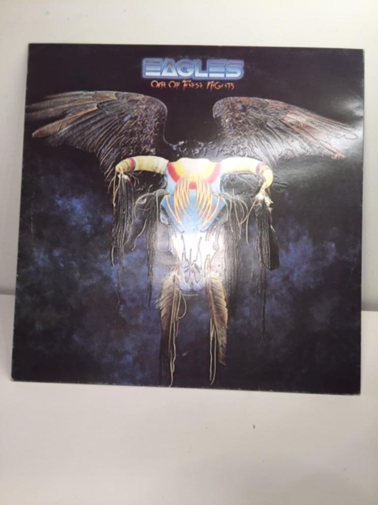 LP - Eagles - One Of These Nights Embossed Cover ( Vinyl ), Cd's en Dvd's, Ophalen of Verzenden, Zo goed als nieuw, 12 inch, Poprock