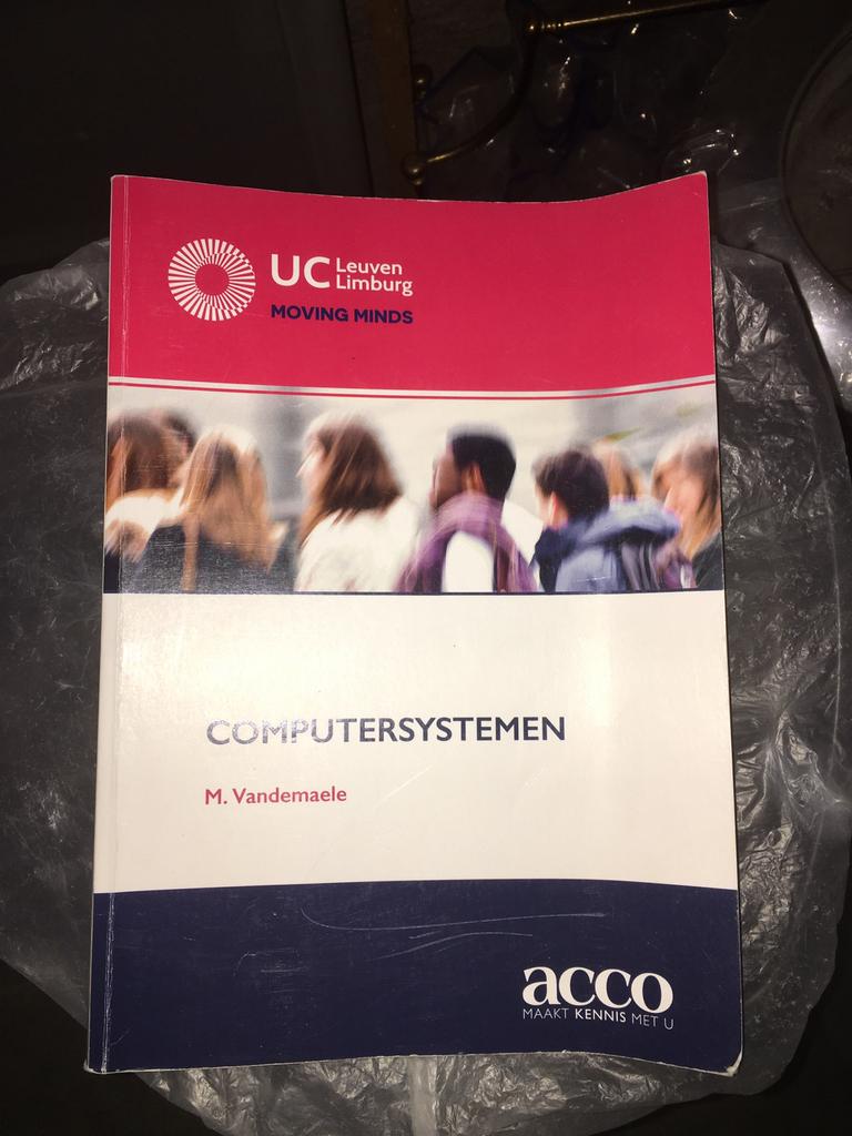 Computersystemen ucll, Ophalen, Zo goed als nieuw