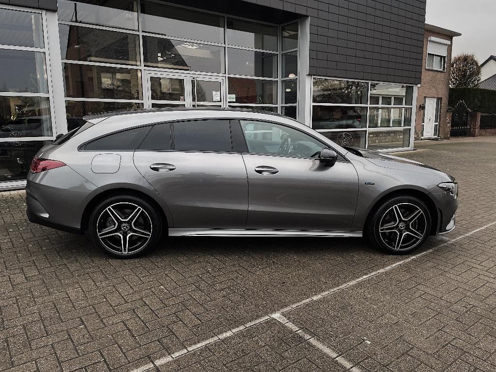 CLA 250 e Shooting Brake Hybride (Benzine) "AMG Line", Auto's, 4 cilinders, 5 deurs, Hybride Elektrisch/Benzine, Zilver of Grijs