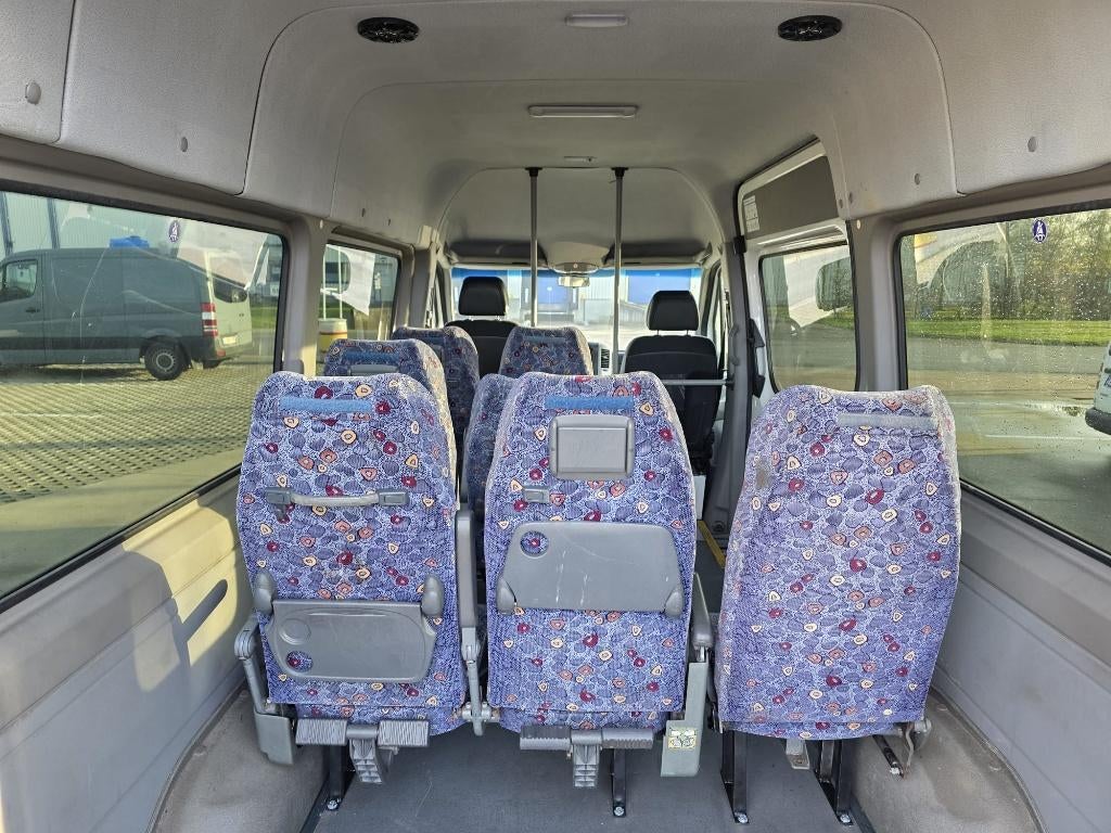 Mercedes-Benz Sprinter 313 (Stock ID 30415) — 8