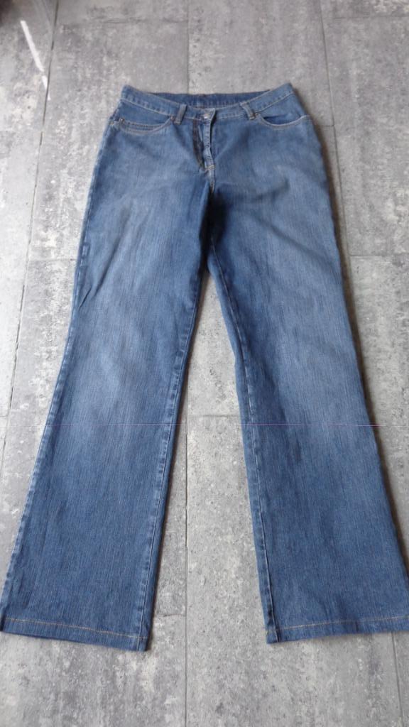 Jean extensible 38, Enlèvement ou Envoi, Comme neuf, Bleu, W30 - W32 (confection 38/40)
